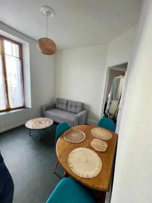 Appartement Idealement Situe Charleville-Mézières Eksteriør bilde